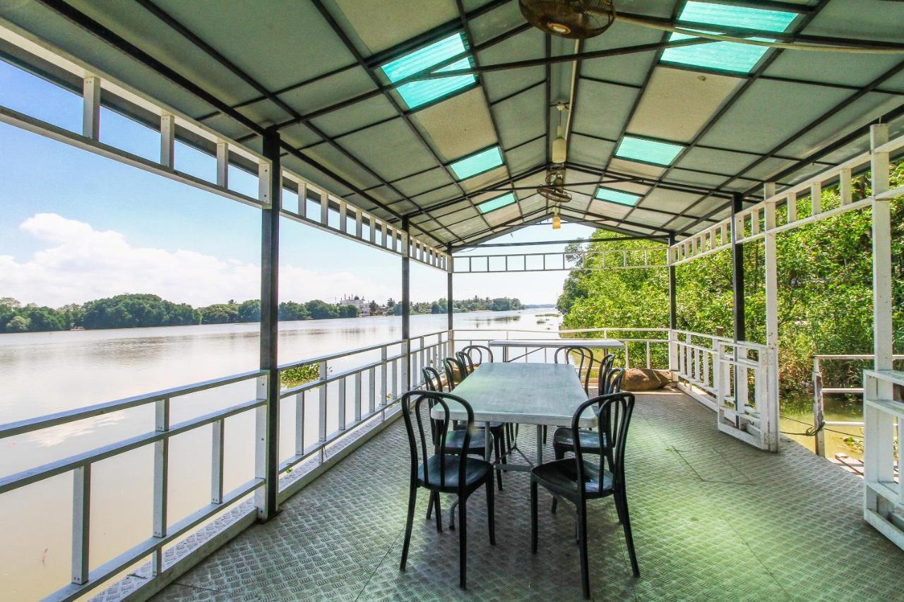 Oyo 471 Randiya Hotel โมราตูวา ภายนอก รูปภาพ