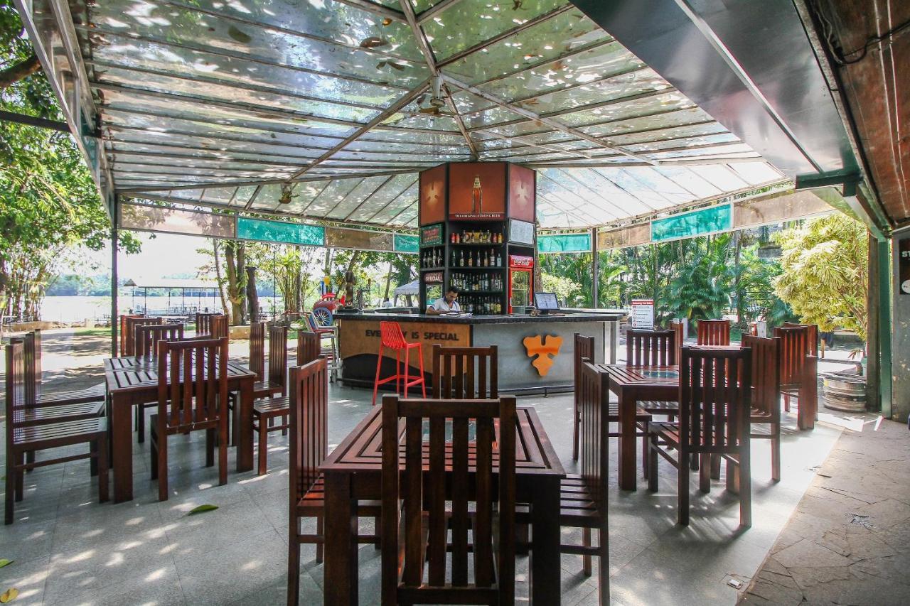 Oyo 471 Randiya Hotel โมราตูวา ภายนอก รูปภาพ